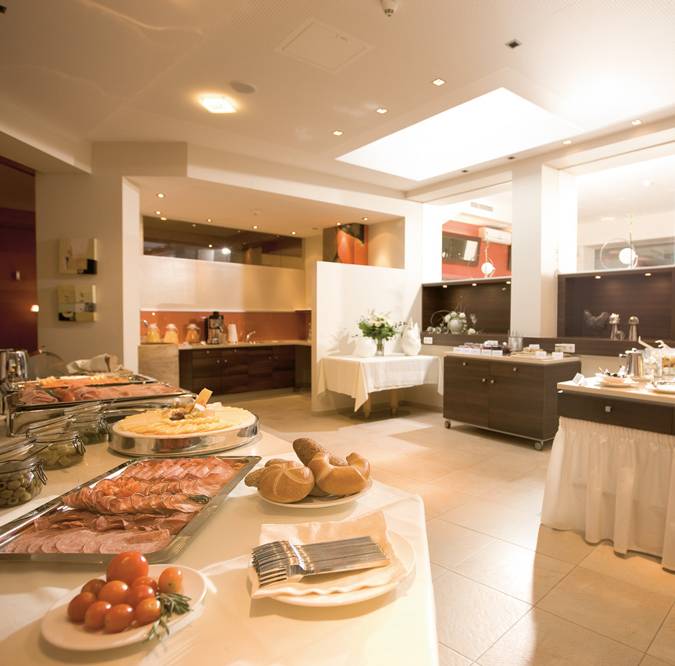 Regional and fresh cuisine in 4 star hotel Liebmann