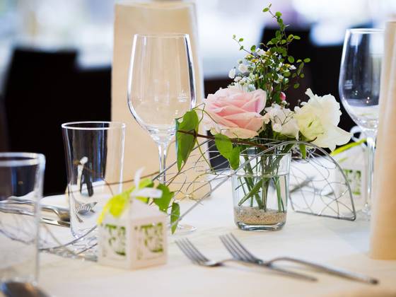 Table decoration in the hotel Liebmann in Styria